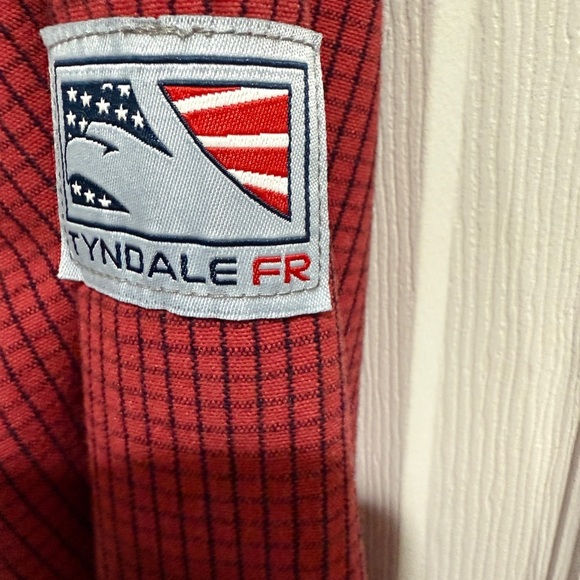 Tyndale Red Button Down Shirt with Durable Cotton Fabric Very very good cond! - Picture 5 of 6